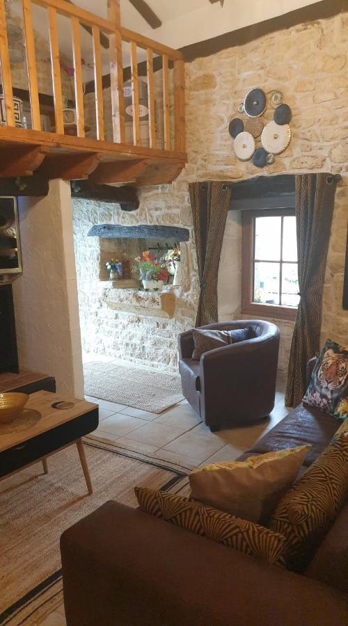 Chocolate Box Cottage Parzac エクステリア 写真