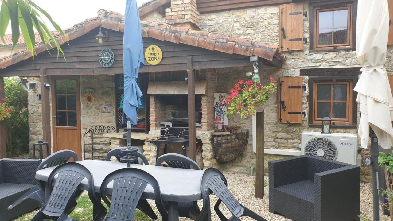 Chocolate Box Cottage Parzac エクステリア 写真