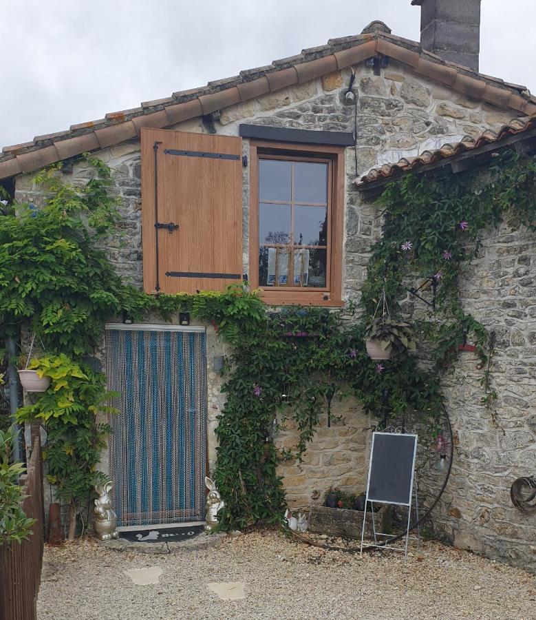 Chocolate Box Cottage Parzac エクステリア 写真
